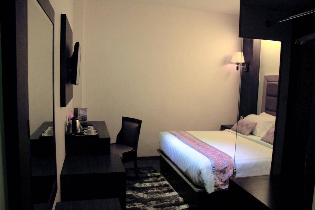 Фото The Belagri Hotel and Convention