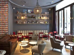 Гостиница Chic&Basic Zoo