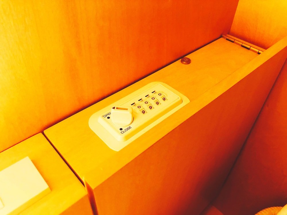 Фото Catalyst Art Hotel