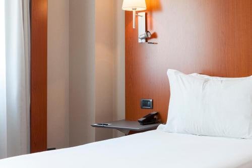 Фото Hotel Ciudad de Lleida