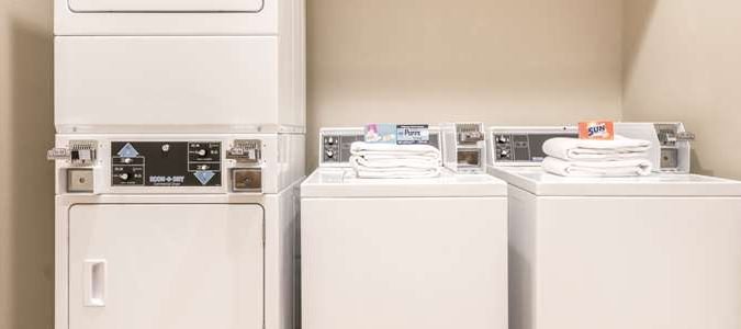 Фото Ramada by Wyndham College Station