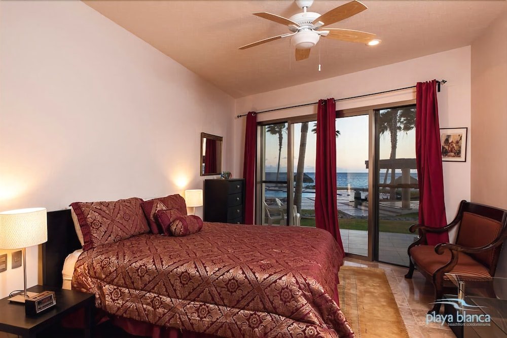 Фото 1 Playa Blanca 1207 - 1 Br condo by RedAwning