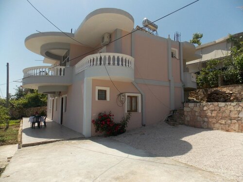 Апартаменты Vila Klevis в Саранде