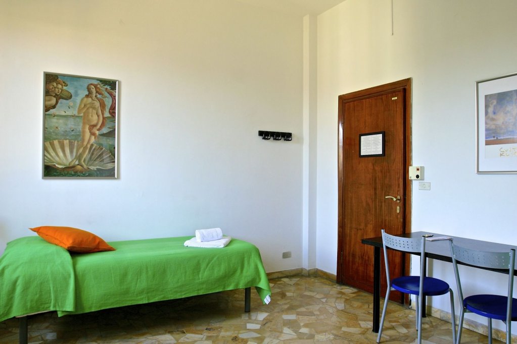 Фото Iris Florentina