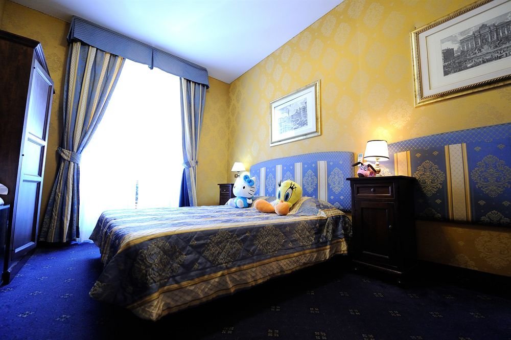 Фото White Vatican