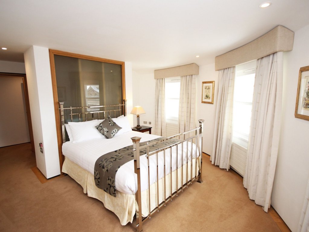 Фото Grey Street Hotel