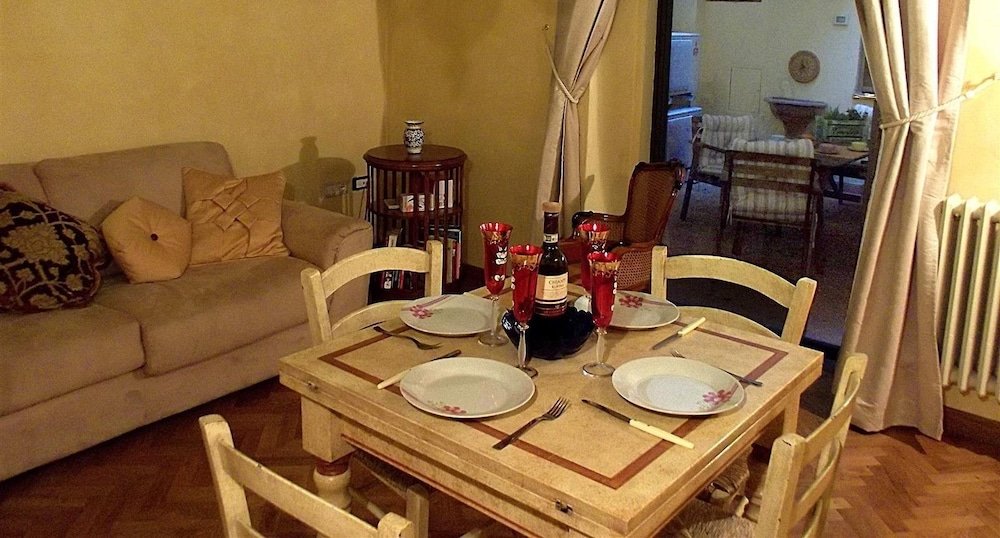 Фото Appartamento la Guelfa