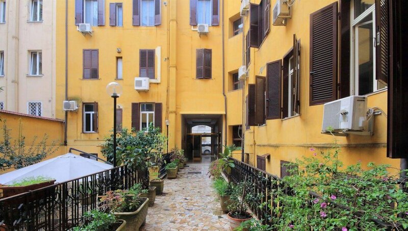 Апартаменты Colosseo Cozy Apartment в Риме