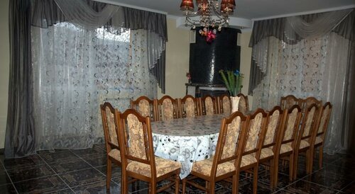 Гостиница Alma Guest House Yaremcha в Яремче