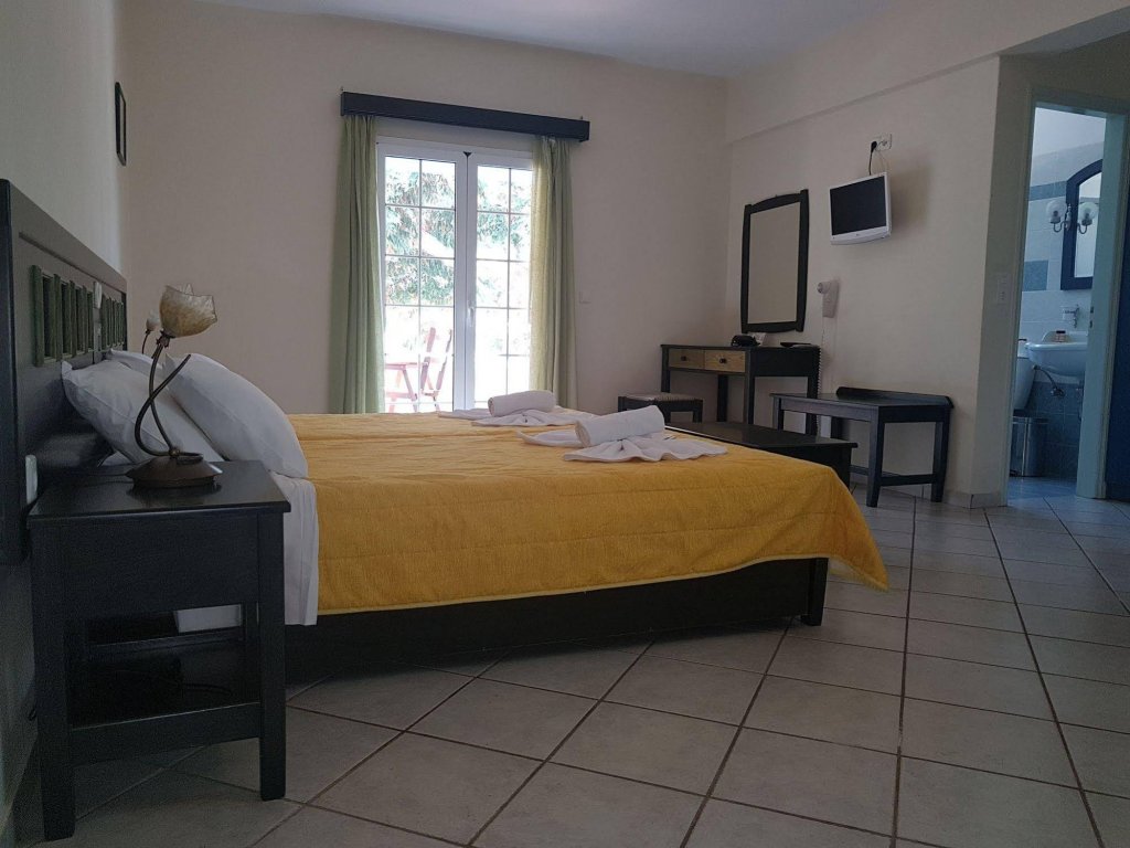 Фото Pantonia Apartments