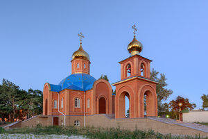 Церковь Покрова Пресвятой Богородицы (Belgorod Region, Shebekinskiy gorodskoy okrug, selo Novaya Tavolzhanka), orthodox church