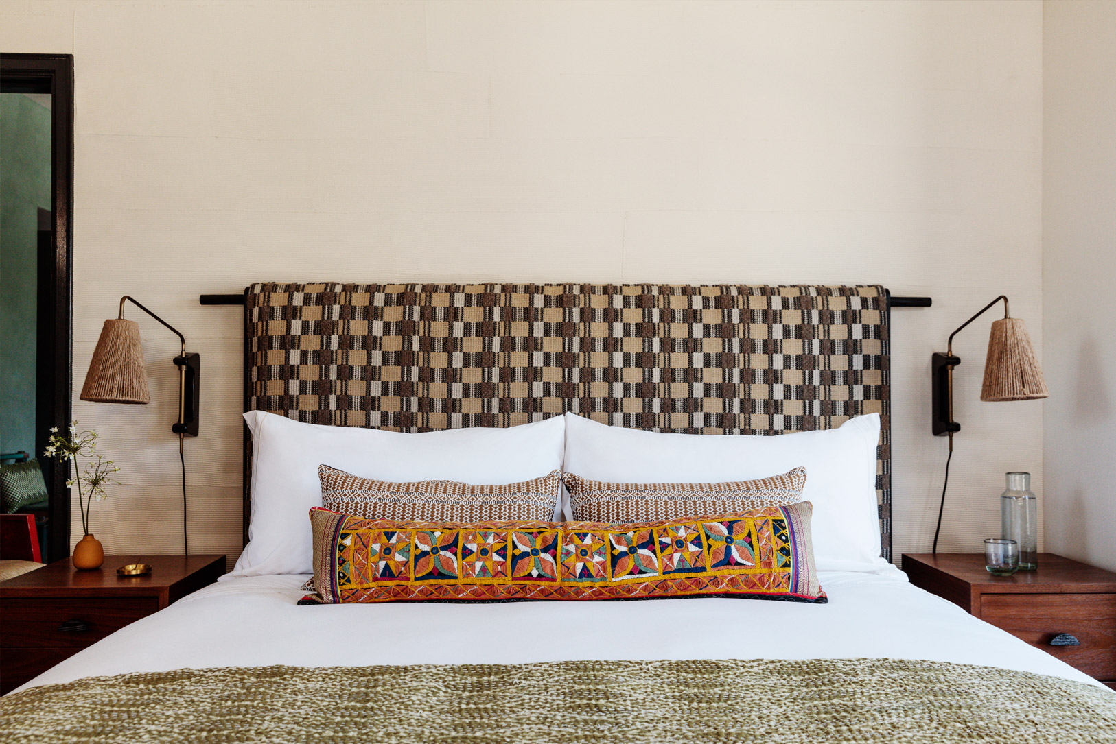 Фото Downtown Los Angeles Proper Hotel, a Member of Design Hotels