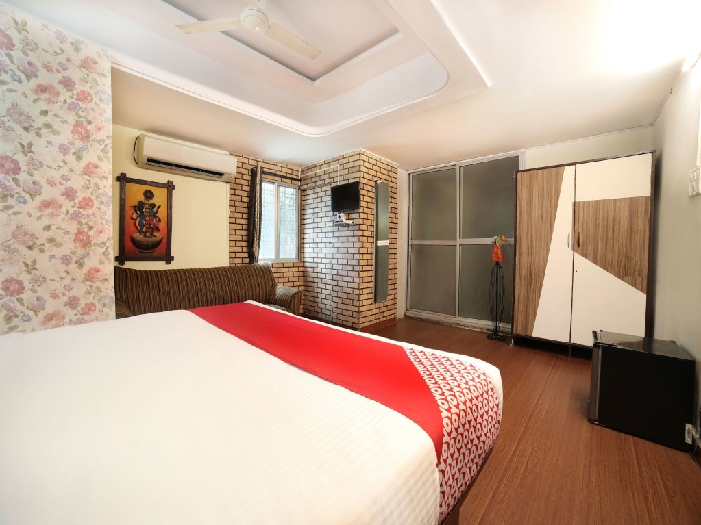 Фото Oyo 15211 Hotel Midas