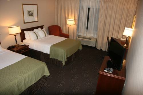 Фото Holiday Inn Budd Lake - Rockaway Area