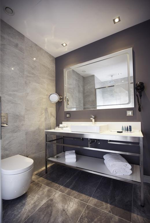 Фото Wyndham Grand Tbilisi