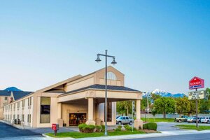 Гостиница Ramada by Wyndham Salt Lake City