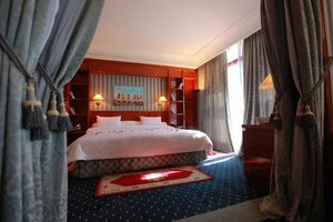 Hôtel Transatlantique Meknes (gorod Meknes, Meknès), hotel