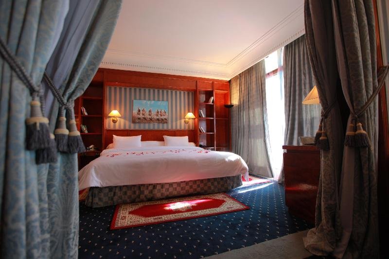 Фото Hôtel Transatlantique Meknes