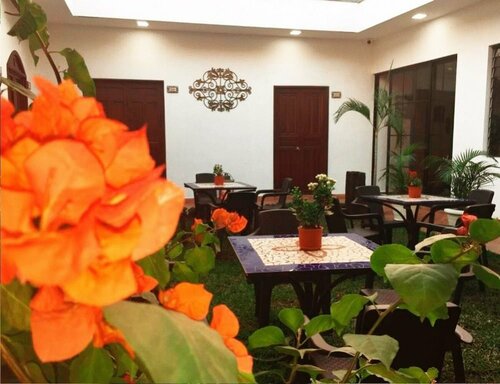 Гостиница Hostal Las Puertas - Hostel