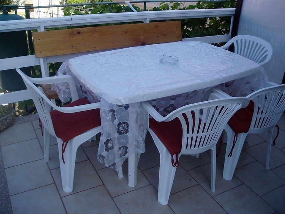 Фото Apartments Kiwi Karin