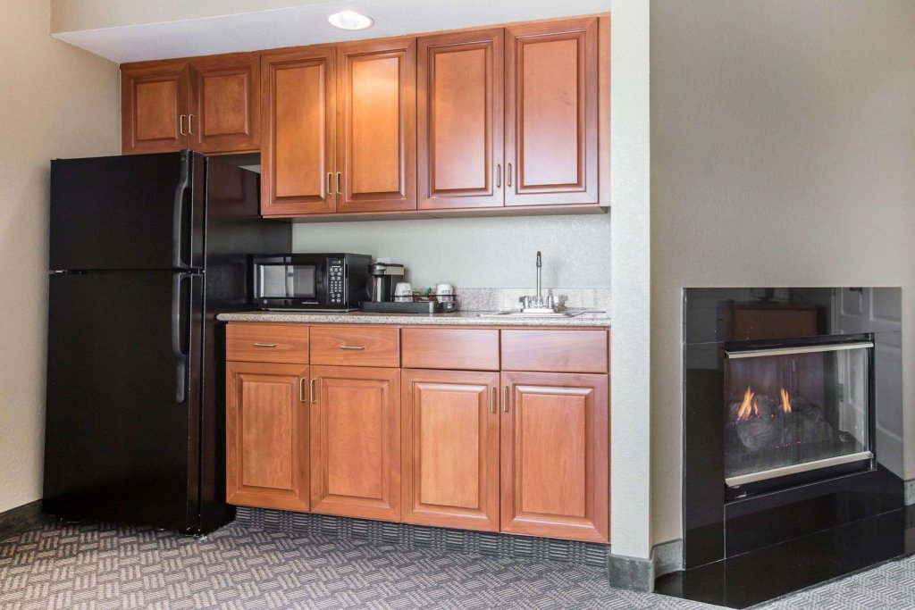 Фото Fairfield Inn & Suites by Marriott Goshen Middletown