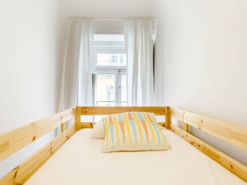 Гостиница Cozy Lisbon Janelas Verdes в Лиссабоне
