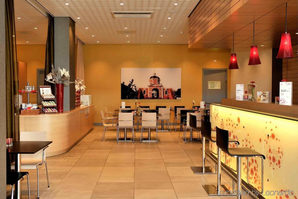 Фото Ibis Leiden Centre