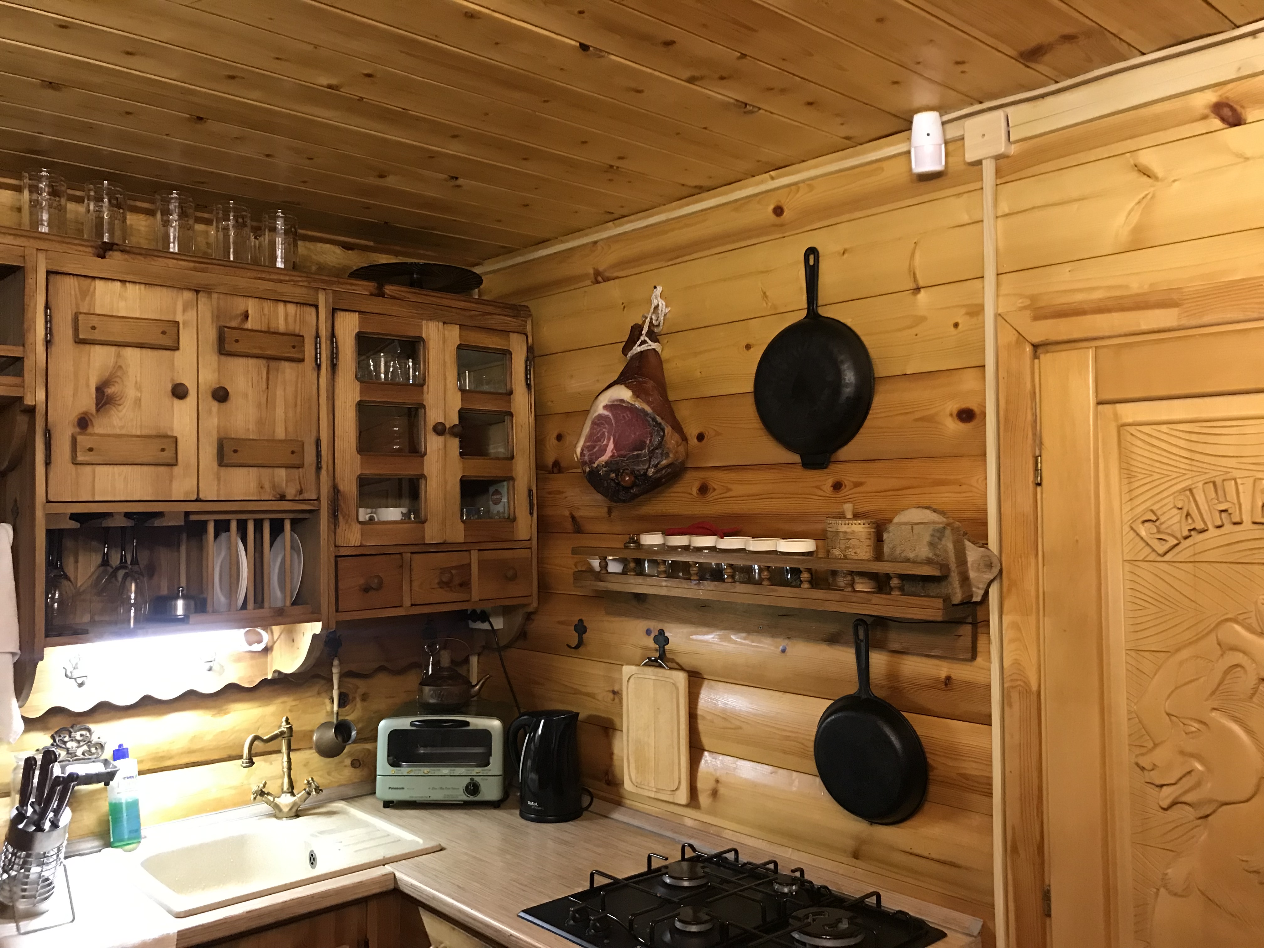 Фото Серый Волк