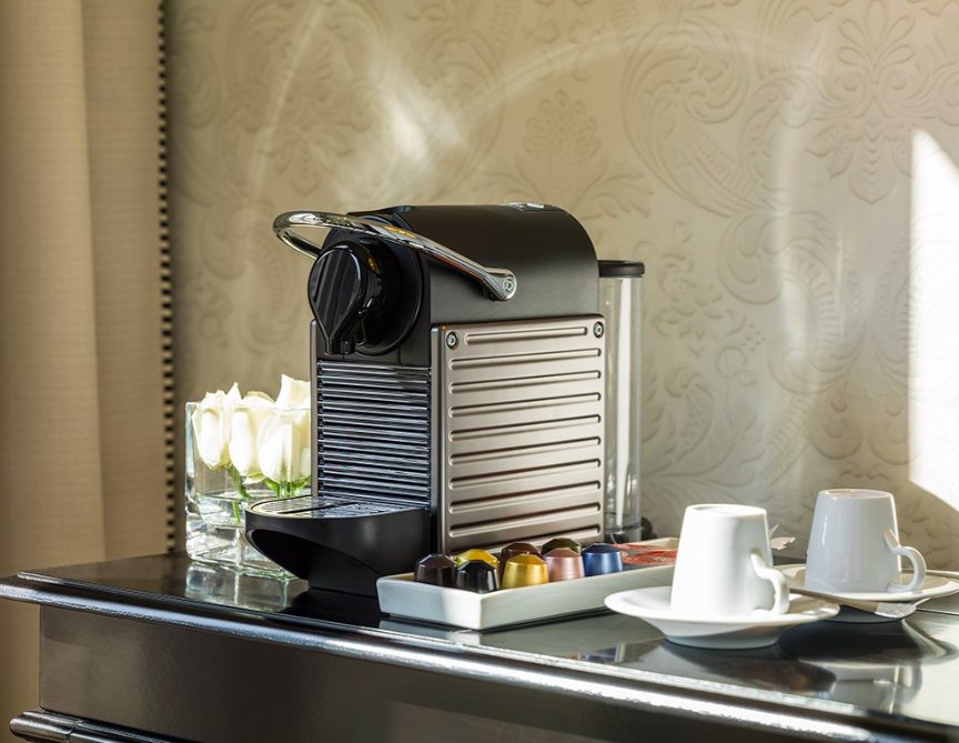 Фото H10 Villa de la Reina Boutique Hotel