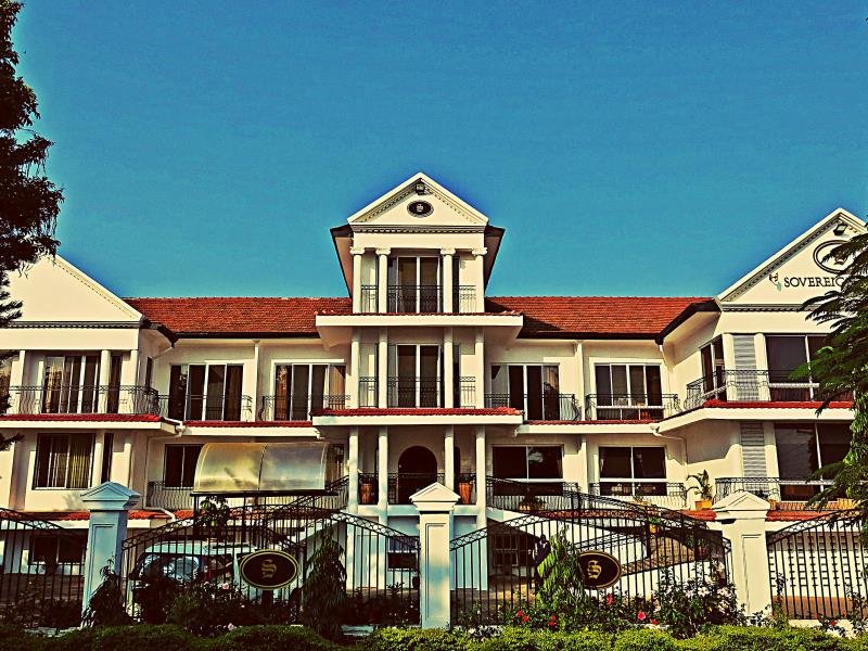 Фото Sovereign Hotel