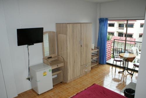 Фото 2 Vikings Restaurant & Guesthouse