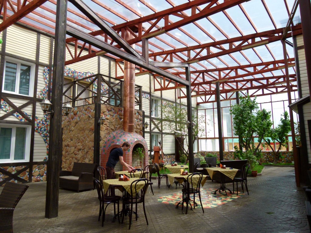 Фото отеля 2