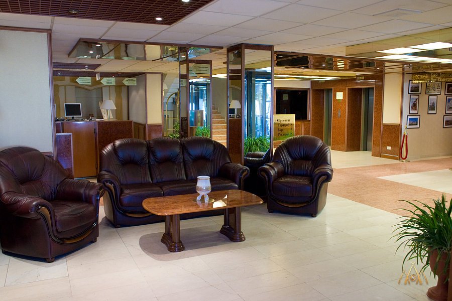 Фото отеля 2