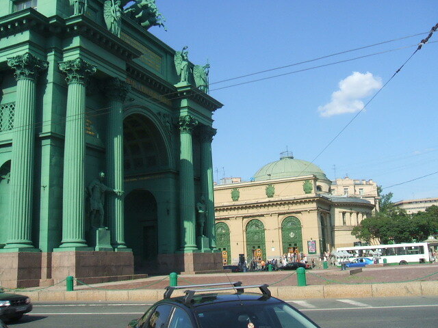 Апартаменты Абсолют в Санкт-Петербурге