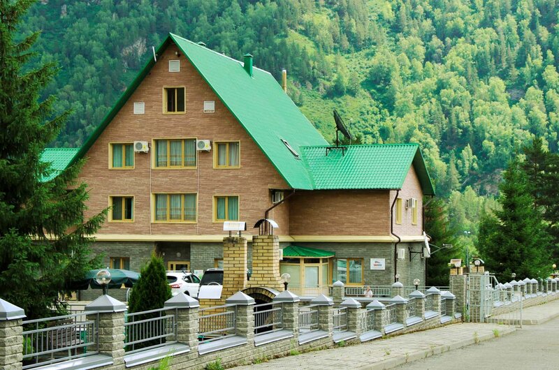 Гостиница Бирюзовая Катунь