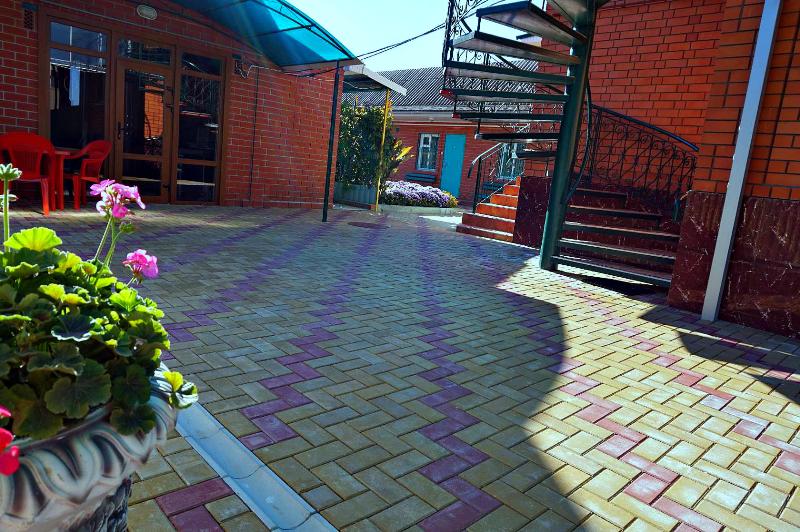 Фото Гостевой дом на Николаевской 25