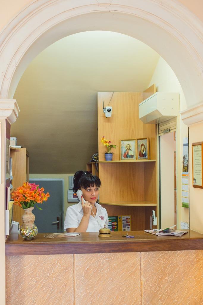 Фото Грейс Наири