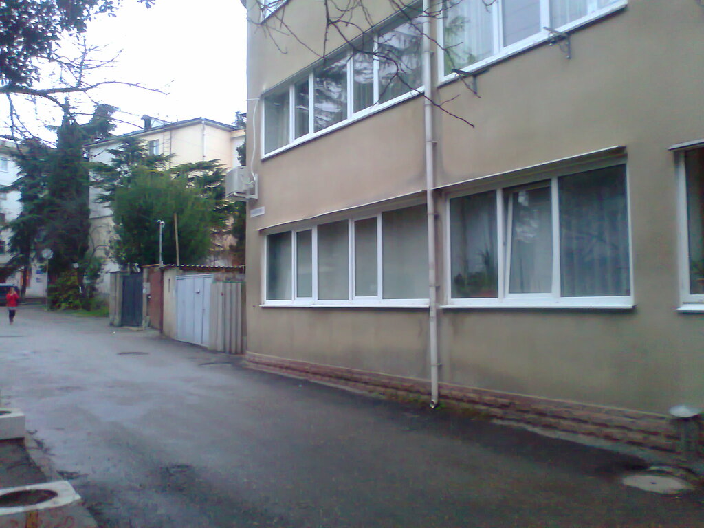 Domestic services Shveynaya masterskaya Zolotyye ruki V Alushte, Alushta, photo