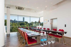 Гостиница Park Inn by Radisson Meriton Conference & SPA Hotel Tallinn