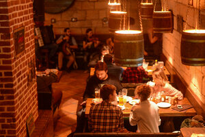 Restoran-Pab Bochka (Екатерининская улица, 56), bar, pub