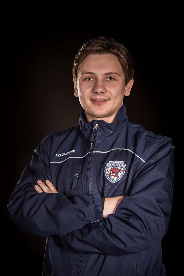 Григорий Лапин вратарь