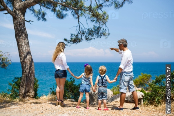 Фото Оптимист