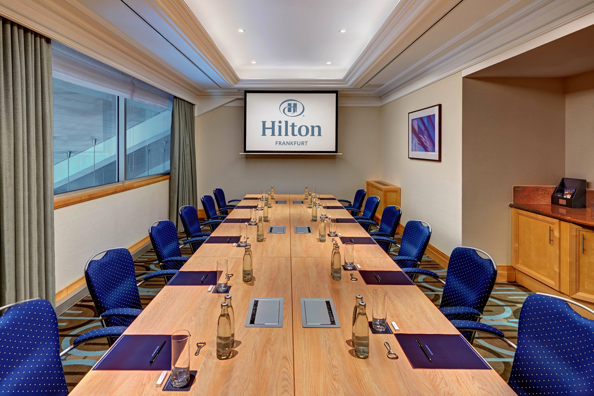 Фото Hilton Frankfurt City Centre