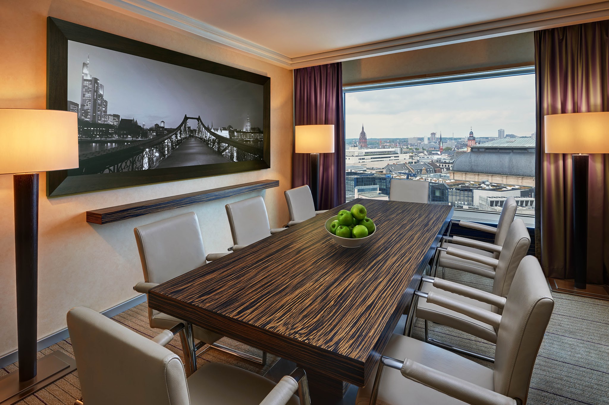 Фото Hilton Frankfurt City Centre