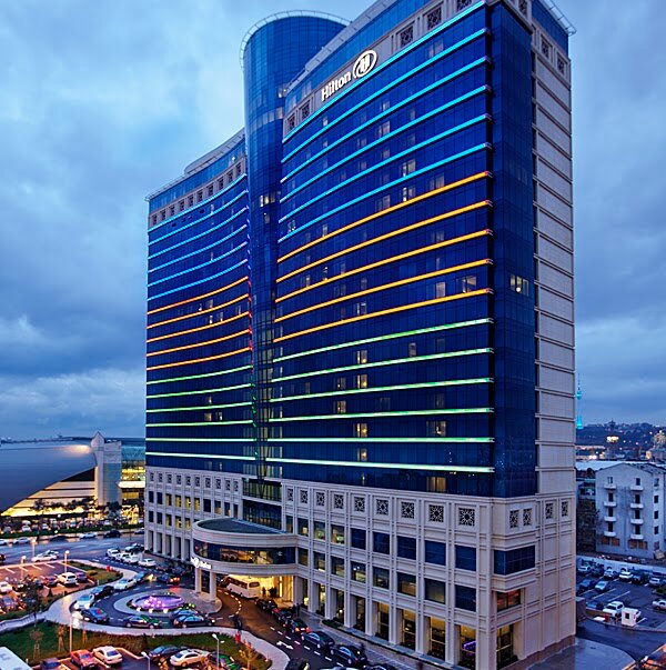 Mehmanxana Hilton Baku, Bakı, foto