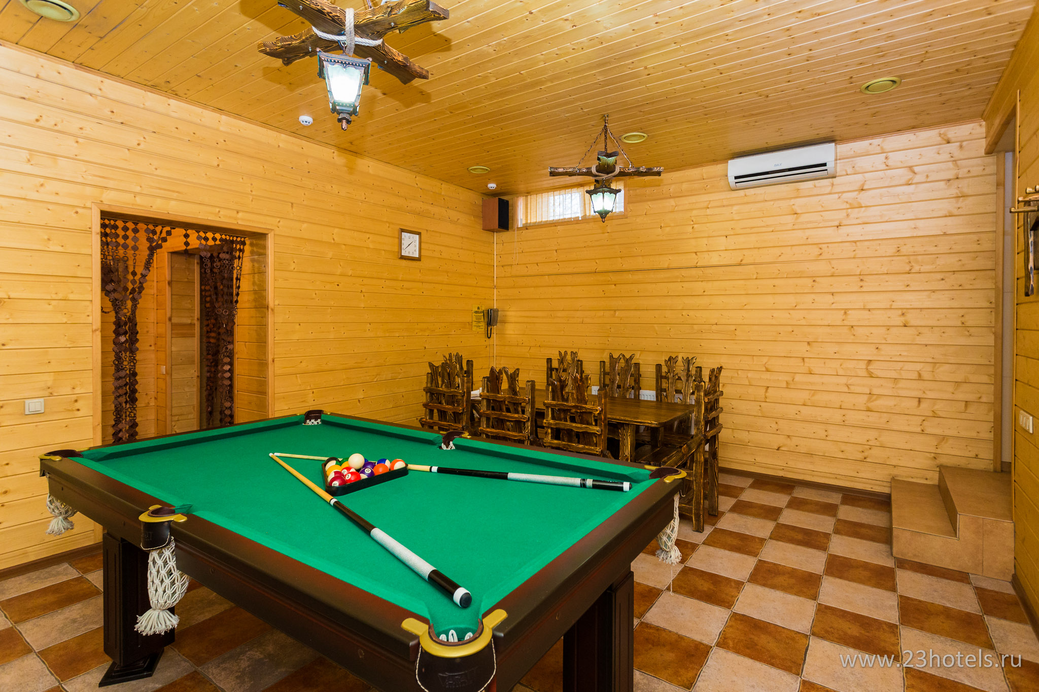 Фото Максимус