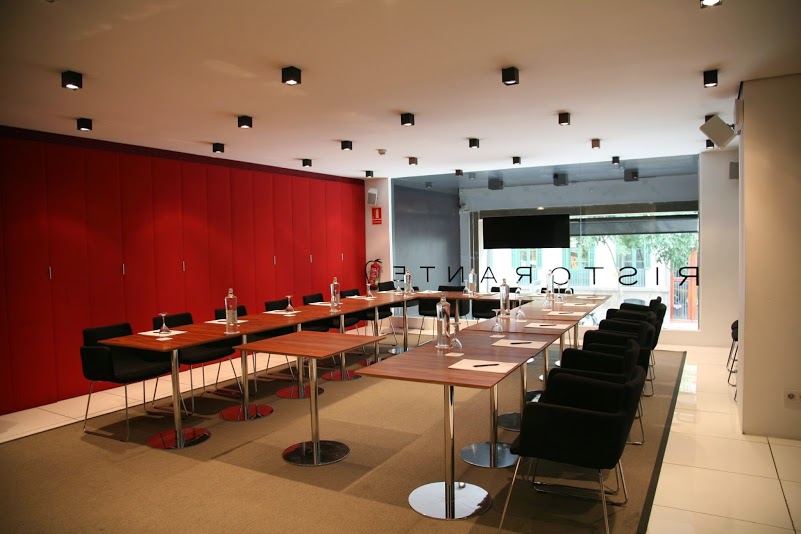 Фото Alexandra Barcelona Hotel, Curio Collection by Hilton
