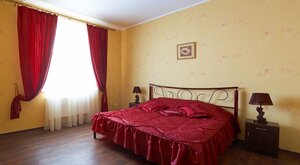 Jaguar (вулиця Чкалова, 2), hotel