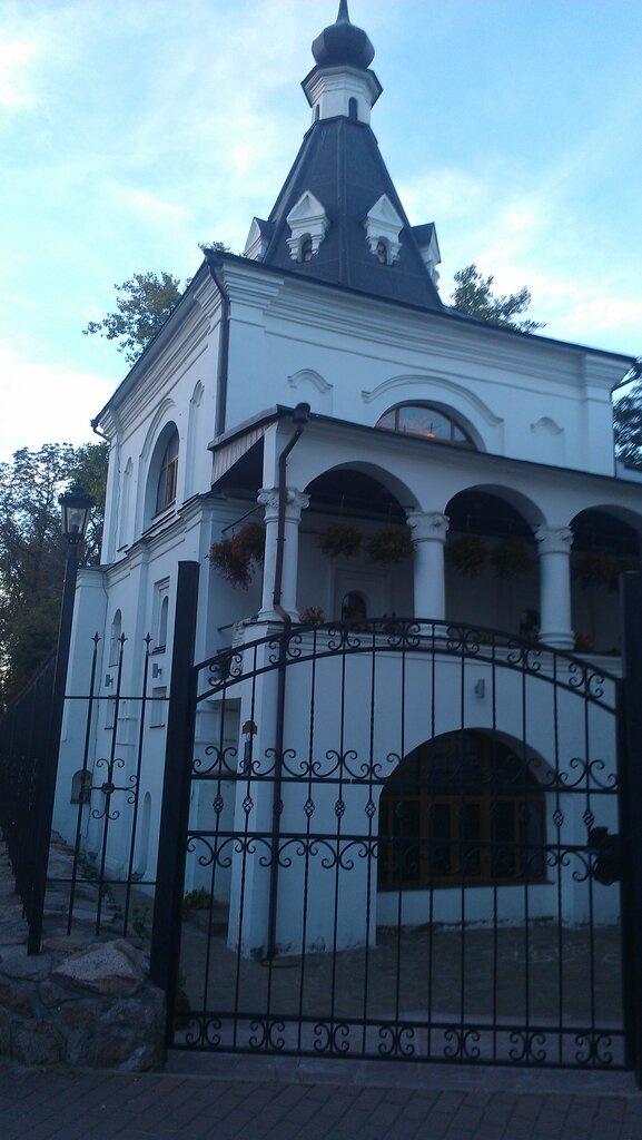 Religious organization Ukrainskaya Greko-katolicheskaya tserkov Svyato-Nikolayevsky prikhod, Kyiv, photo