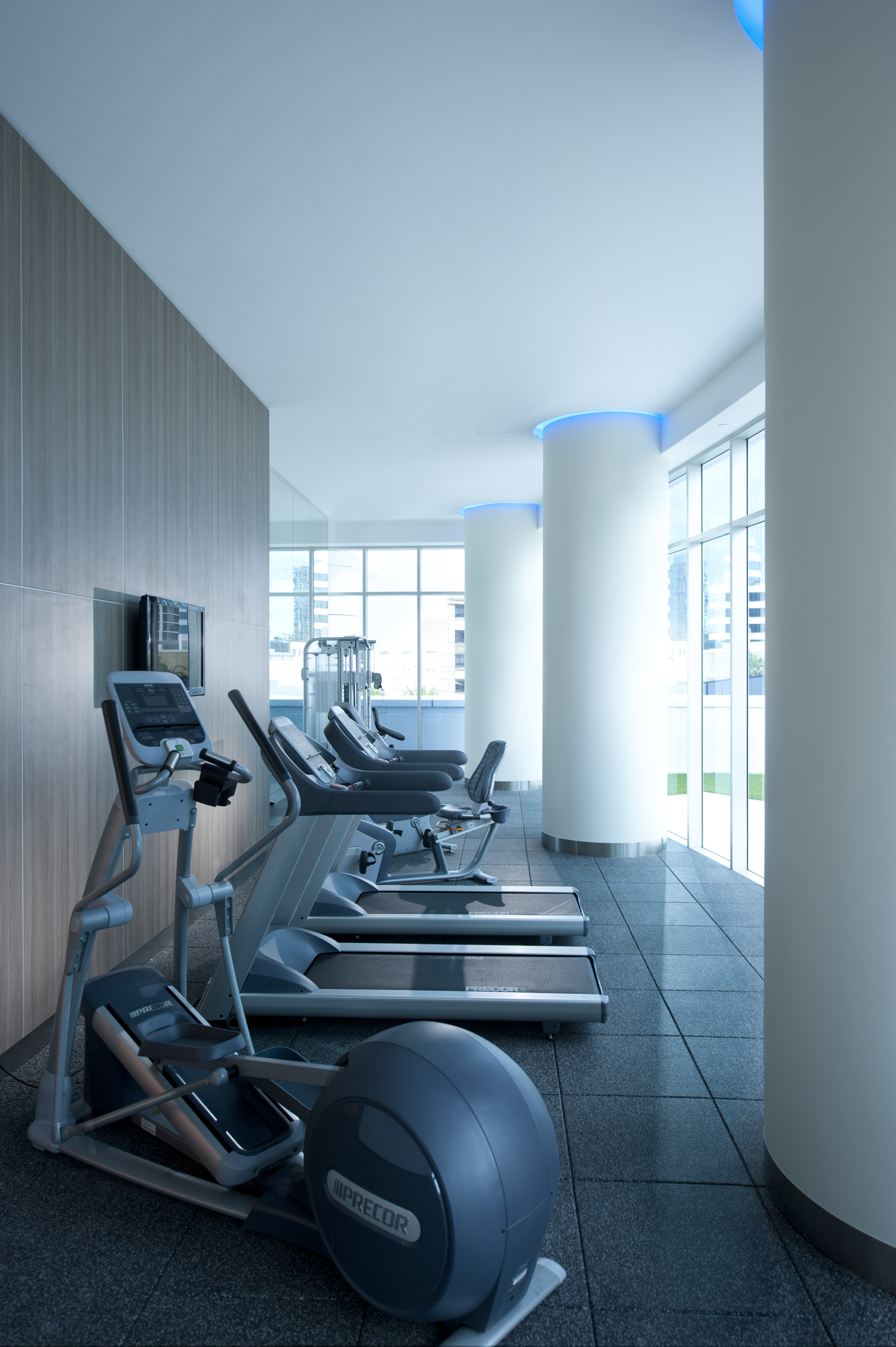 Фото Hilton Surfers Paradise Hotel & Residences